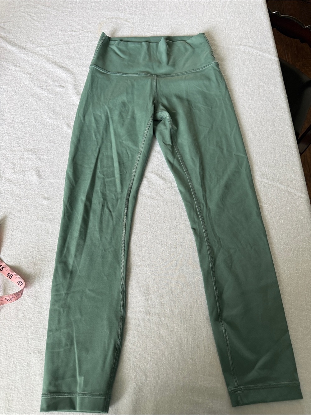 Lululemon Women’s Size 6-tag is missing-High-Waist Sage Green Leggings 25 inch